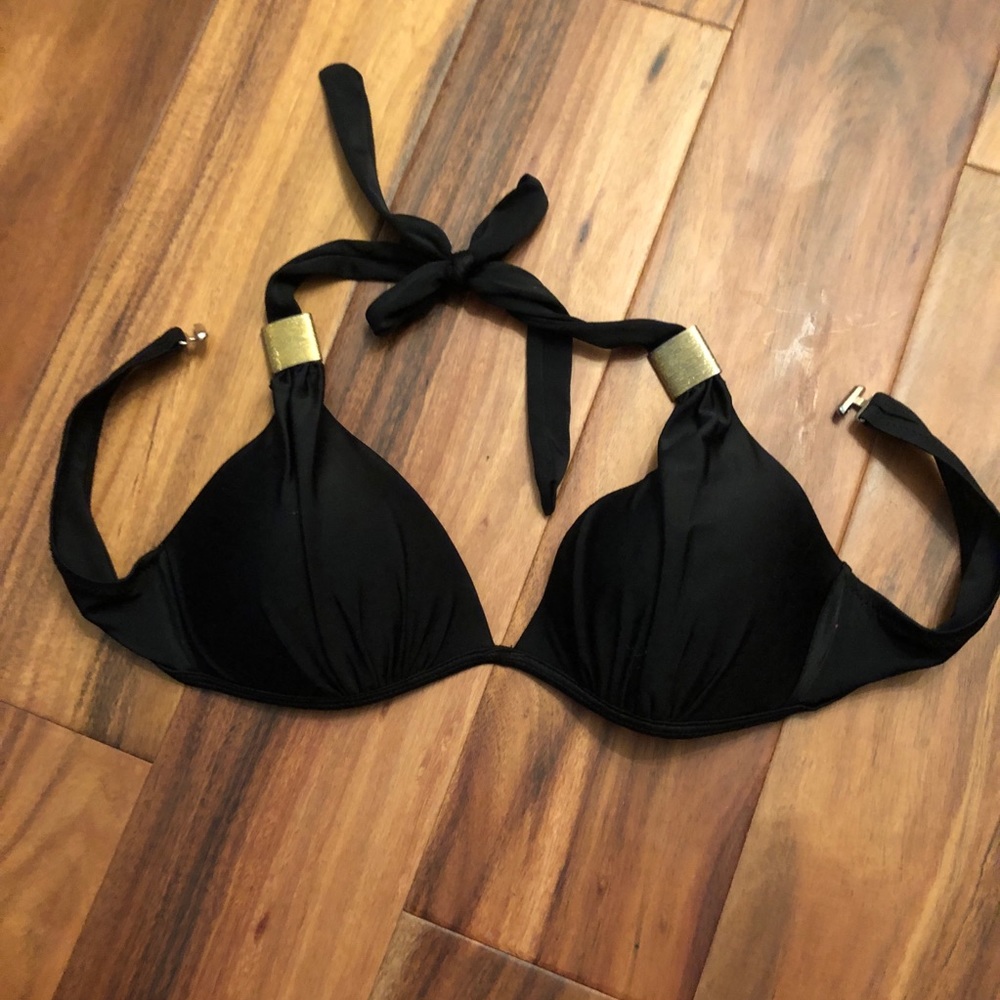Black bikini top